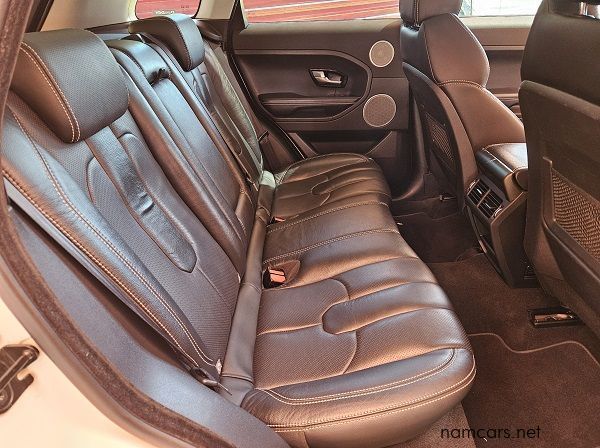 2014 Land Rover Range Rover Evoque Dynamic pictures