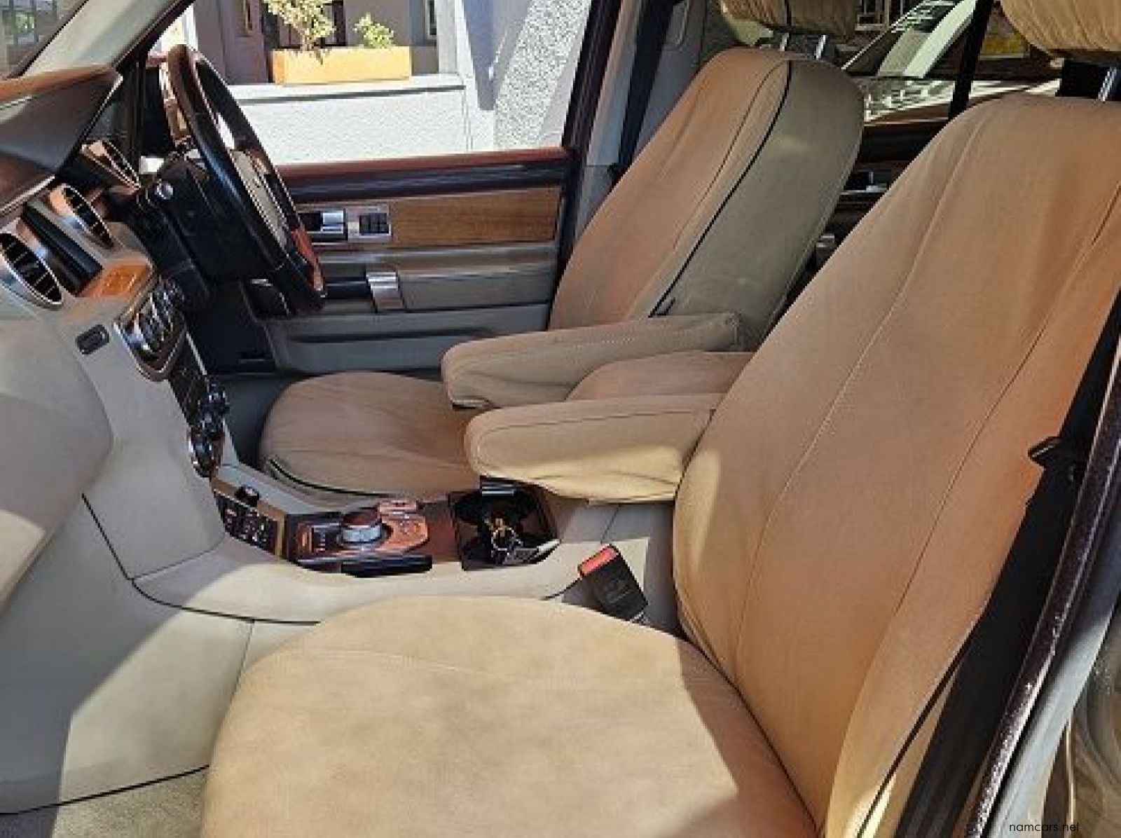 2013 Land Rover Discovery 4 HSE pictures