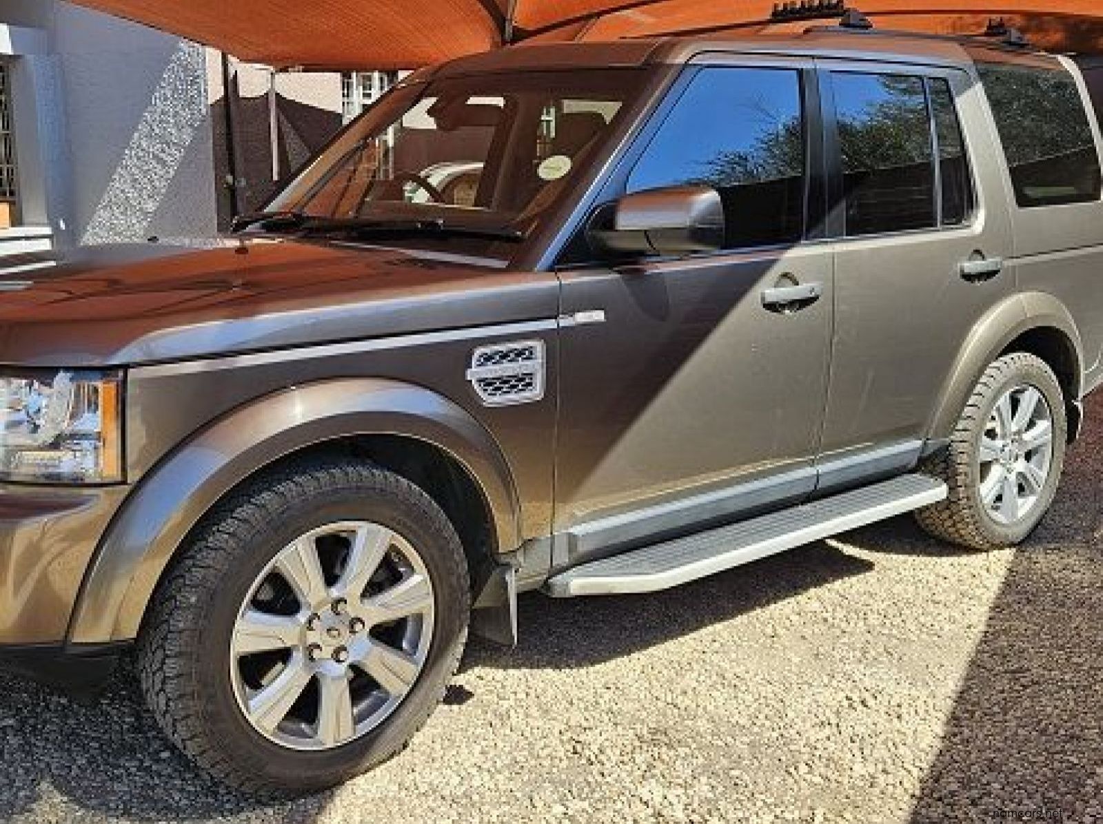 2013 Land Rover Discovery 4 HSE pictures