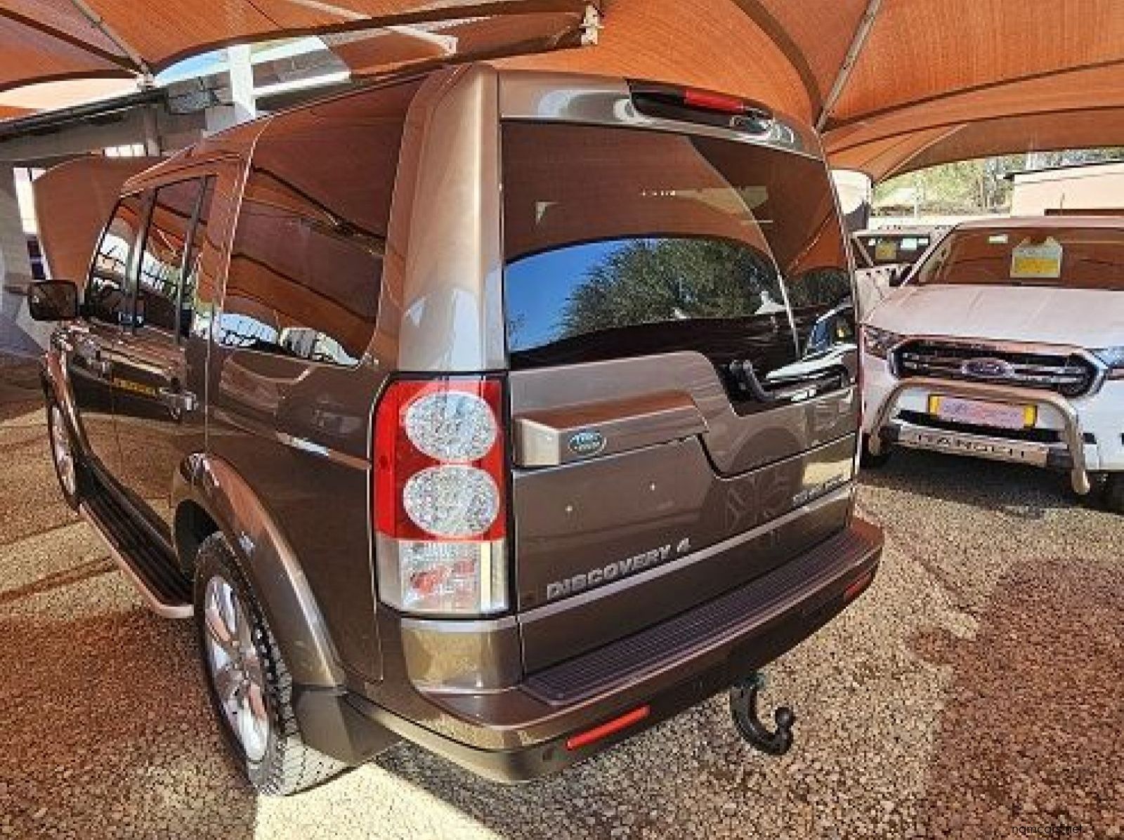 2013 Land Rover Discovery 4 HSE pictures