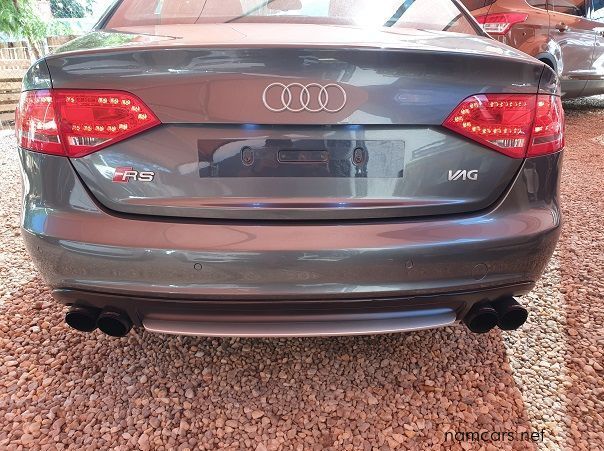 2010 Audi S4 Quattro 3.2 V6 S-Line pictures