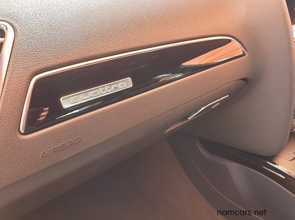 2010 Audi S4 Quattro 3.2 V6 S-Line pictures