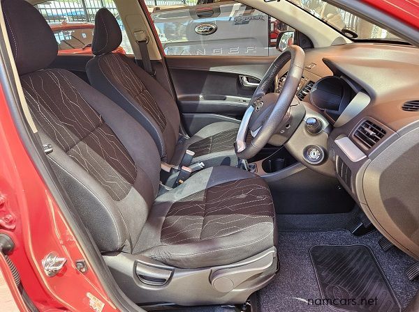 2012 Kia Picanto EX pictures