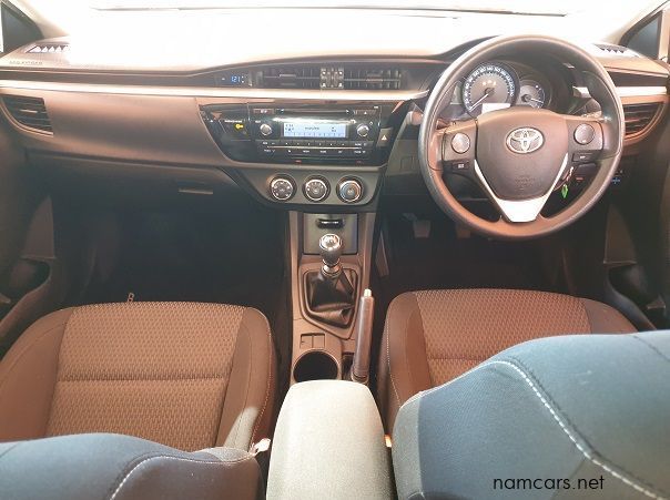 2017 Toyota Corolla 1.6i Esteem pictures