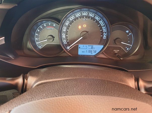 2017 Toyota Corolla 1.6i Esteem pictures