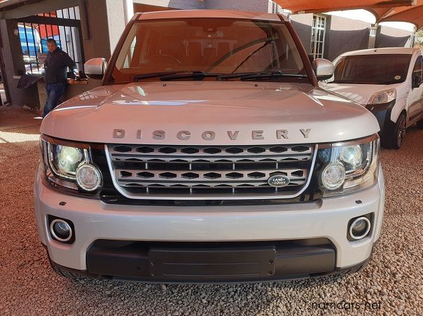 2014 Land Rover Discovery 4 SE SD pictures