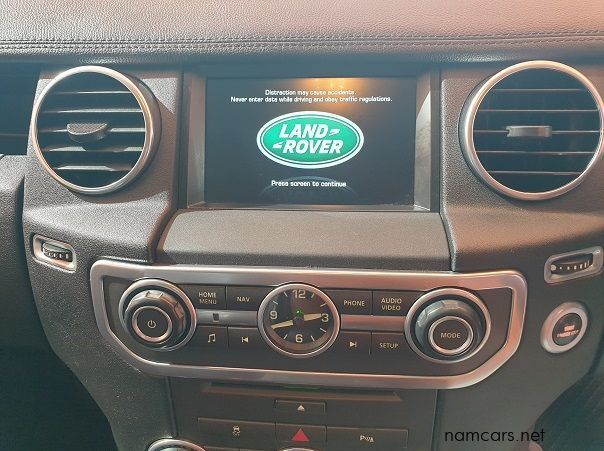 2014 Land Rover Discovery 4 SE SD pictures