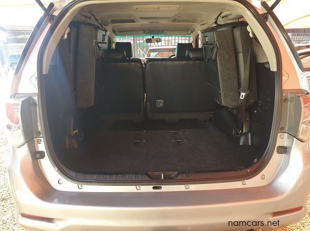 2015 Toyota Fortuner 3.0 D4D A/T 4x4 pictures