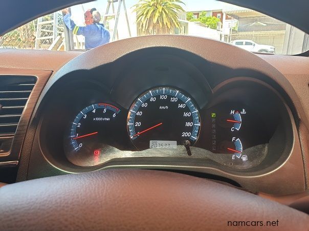 2015 Toyota Fortuner 3.0 D4D A/T 4x4 pictures