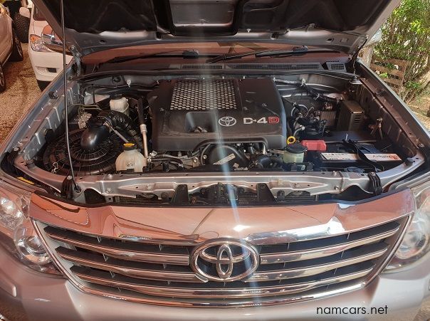 2015 Toyota Fortuner 3.0 D4D A/T 4x4 pictures