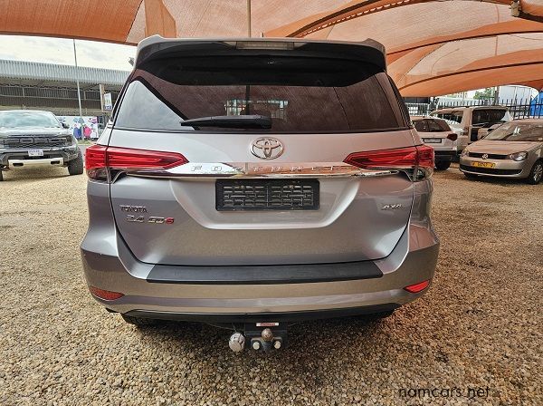 2018 Toyota Fortuner 2.4 GD6 4x4 7 Seater pictures