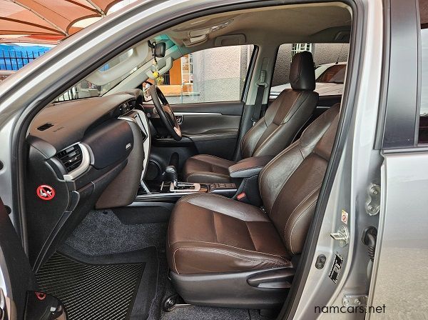 2018 Toyota Fortuner 2.4 GD6 4x4 7 Seater pictures