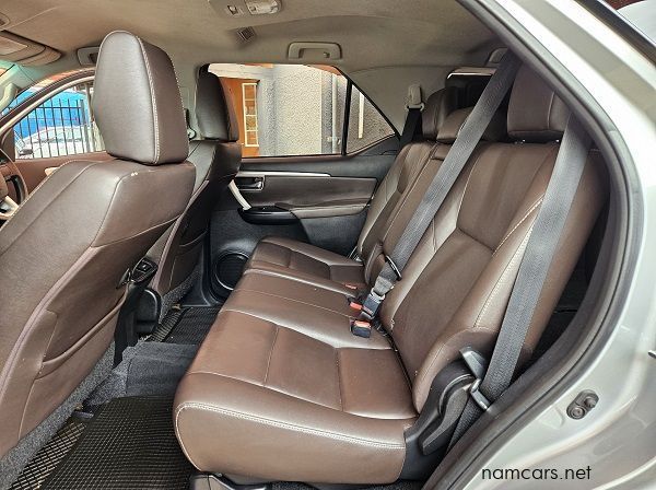 2018 Toyota Fortuner 2.4 GD6 4x4 7 Seater pictures