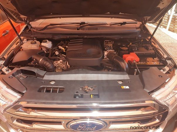 2017 Ford Everest 3.2 Limited 7 Seater pictures
