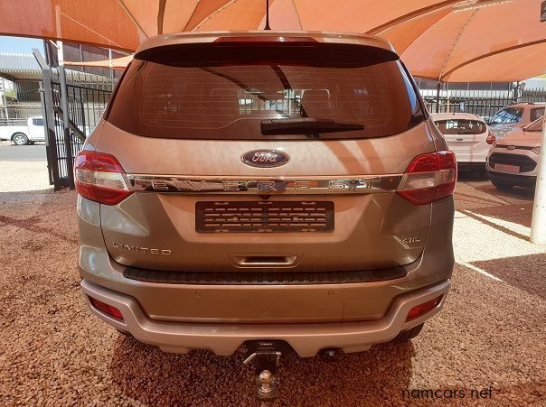 2017 Ford Everest 3.2 Limited 7 Seater pictures