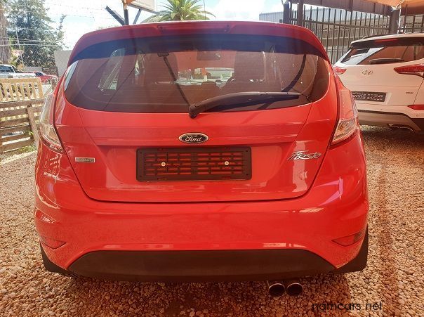 2015 Ford Fiesta 1.0 Ecoboost Trend pictures