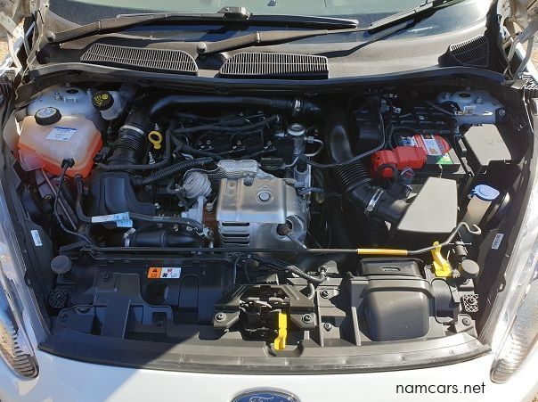 2016 Ford Fiesta 1.0 Ecoboost Trend pictures