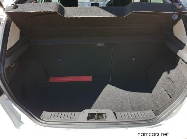 2016 Ford Fiesta 1.0 Ecoboost Trend pictures