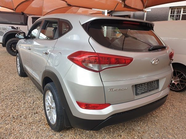 2016 Hyundai Tucson 2.0 Premium pictures
