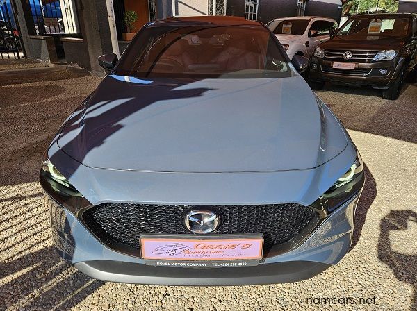 2021 Mazda Astina 2.0 Carbon Eddition pictures