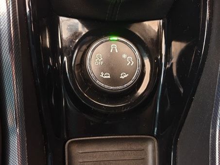 2015 Peugeot 2008 1.6 VTI Alure pictures