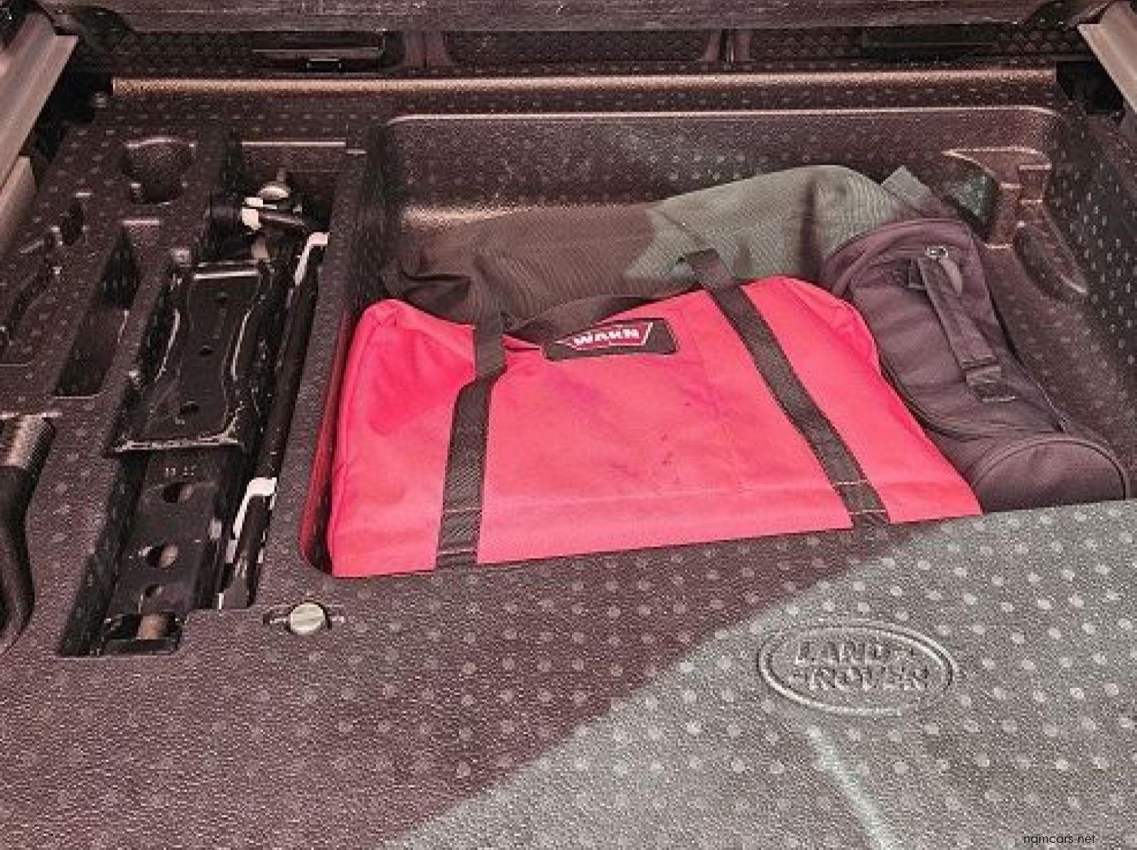 2021 Land Rover Defender 110 P400 HSE (294kw) pictures