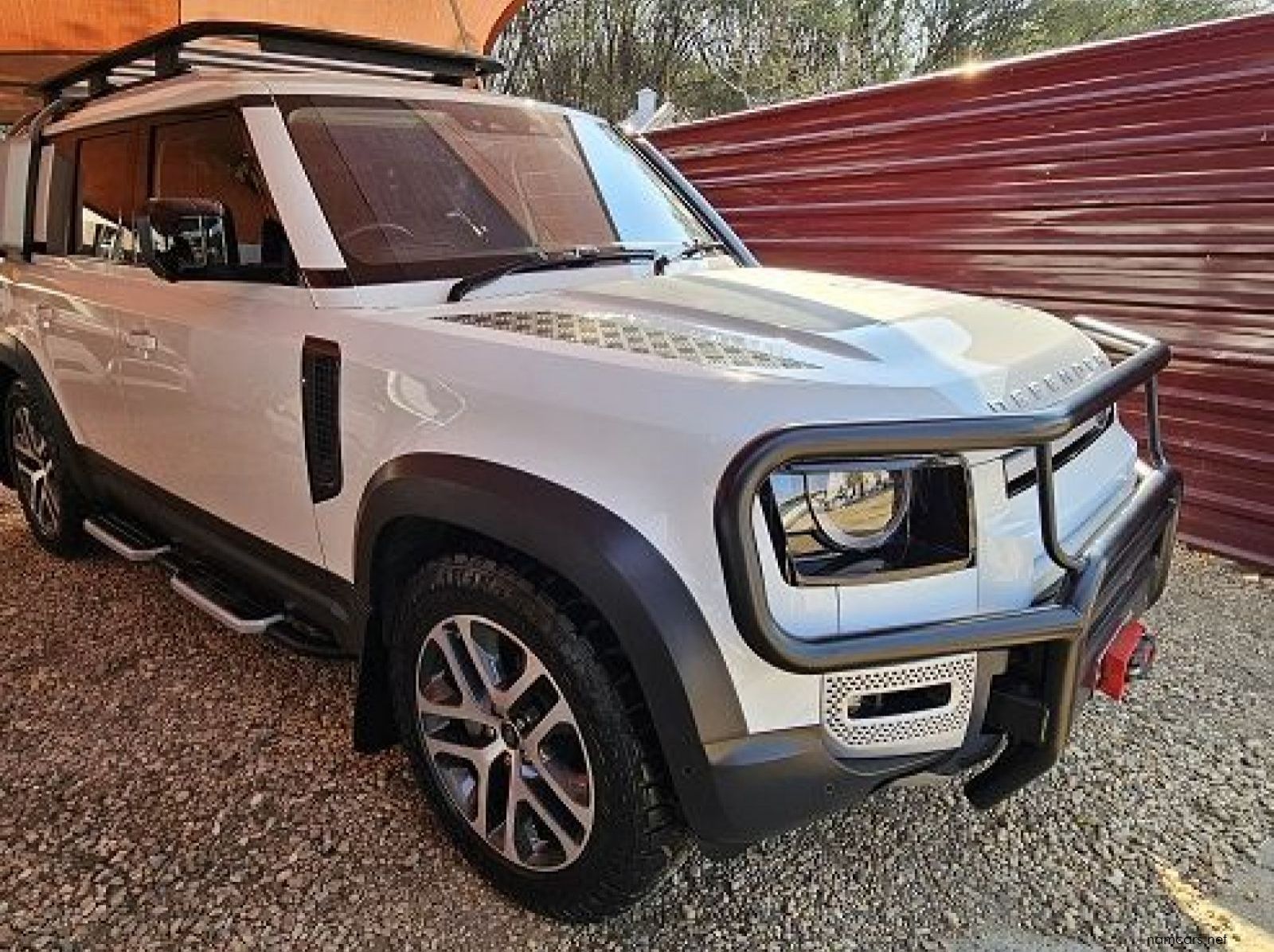 2021 Land Rover Defender 110 P400 HSE (294kw) pictures