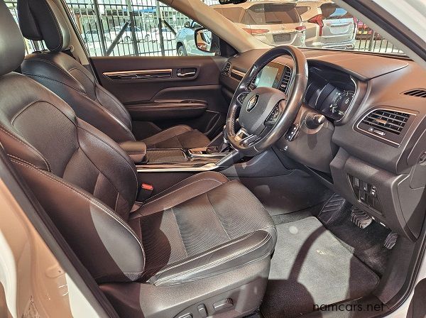 2019 Renault Koleos Dynamique CVT 4WD pictures