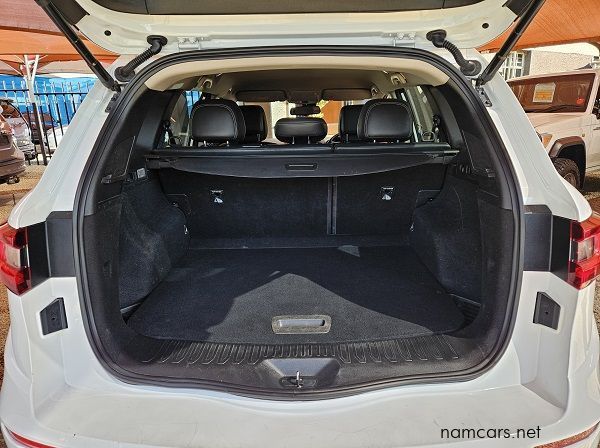 2019 Renault Koleos Dynamique CVT 4WD pictures