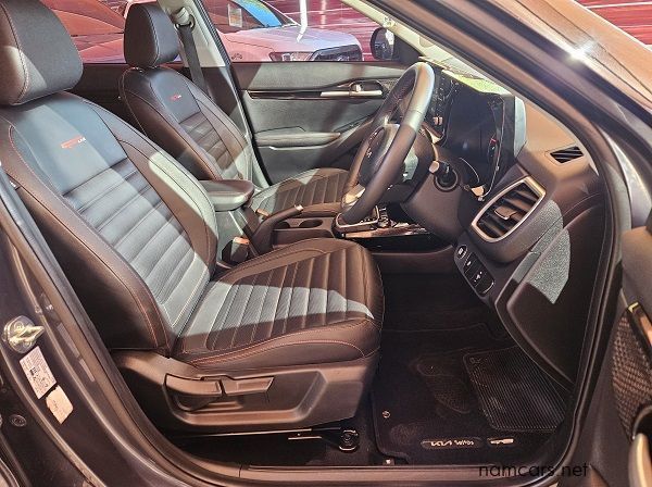 2023 Kia Seltos GT-Line T-GT pictures