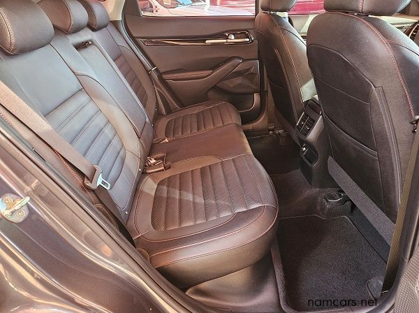 2023 Kia Seltos GT-Line T-GT pictures