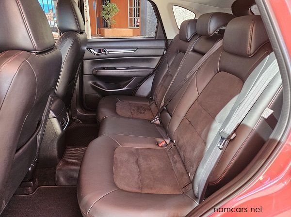 2021 Mazda CX-5 Carbon Edition pictures