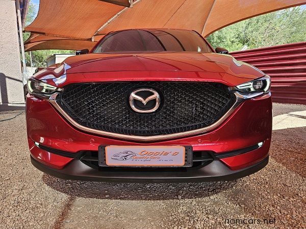 2021 Mazda CX-5 Carbon Edition pictures