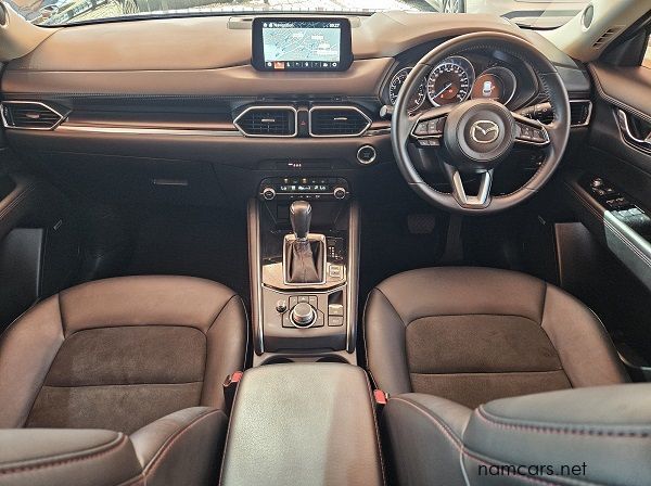 2021 Mazda CX-5 Carbon Edition pictures