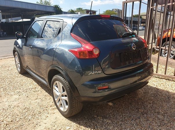 2010 Nissan Juke DIG Turbo pictures