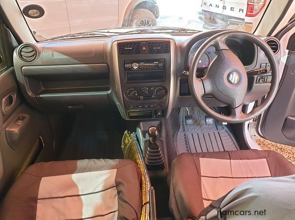 2012 Suzuki Jimny 1.3 Man 4x4 pictures