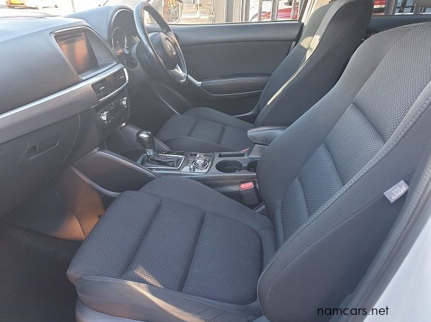 2016 Mazda CX-5 SkyActive D pictures