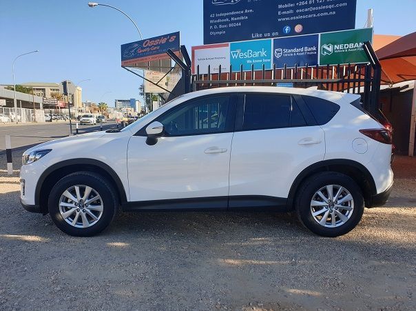 2016 Mazda CX-5 SkyActive D pictures