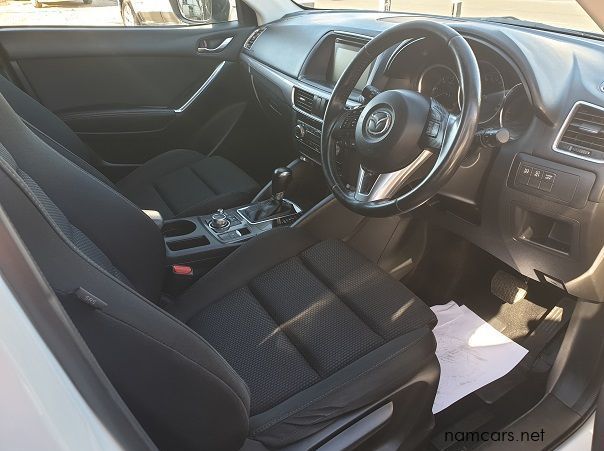 2016 Mazda CX-5 SkyActive D pictures