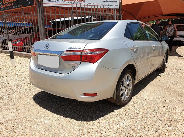 2019 Toyota Corolla Prestige pictures