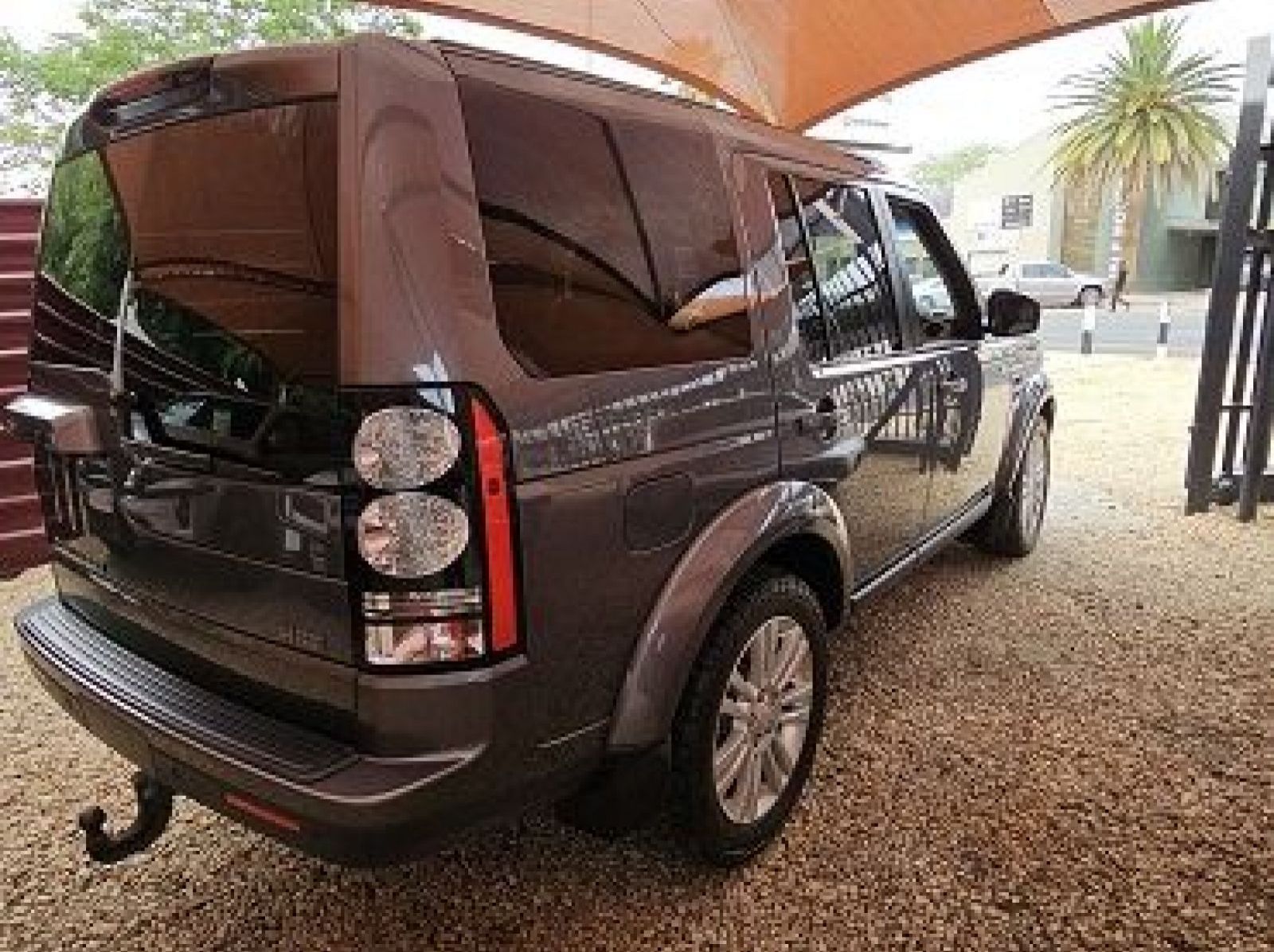 0 Land Rover Discovery 4 HSE pictures