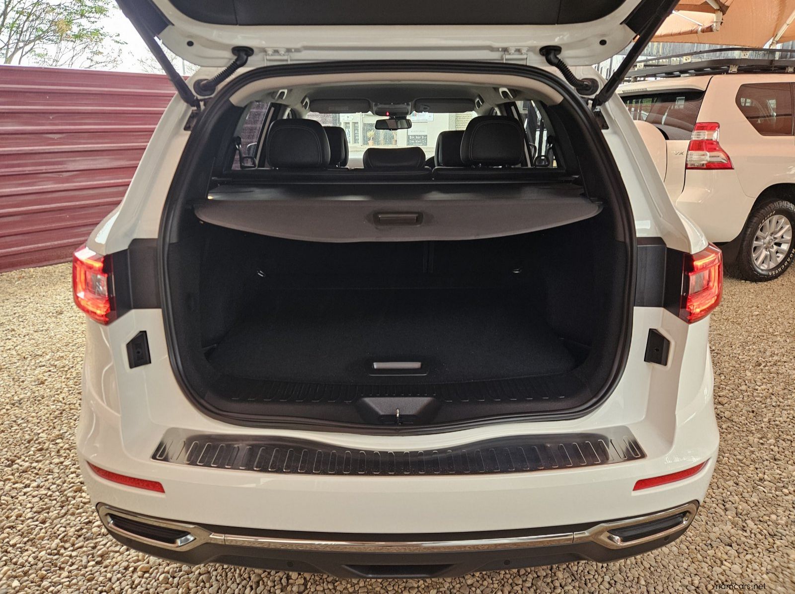 2019 Renault Koleos Dynamique pictures