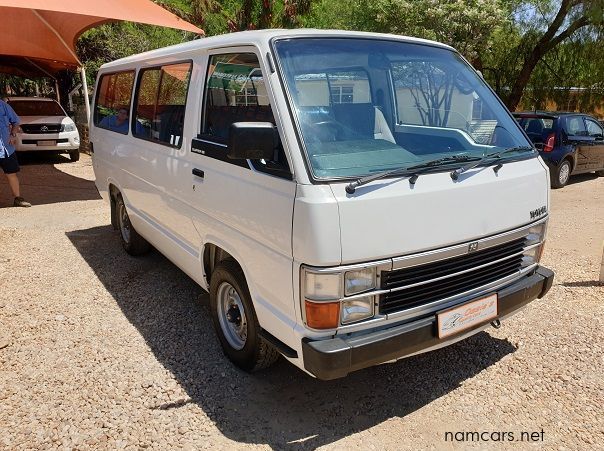 2002 Toyota HiAce pictures