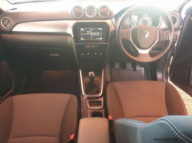 2019 Suzuki Vitara 1.6 Plus pictures