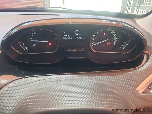 2018 Peugeot 208 Active Puretech pictures