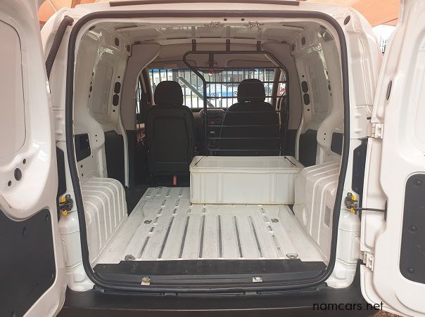 2013 Fiat Fiorino P/V pictures