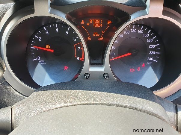 2011 Nissan Juke 1.6 T Acenta pictures