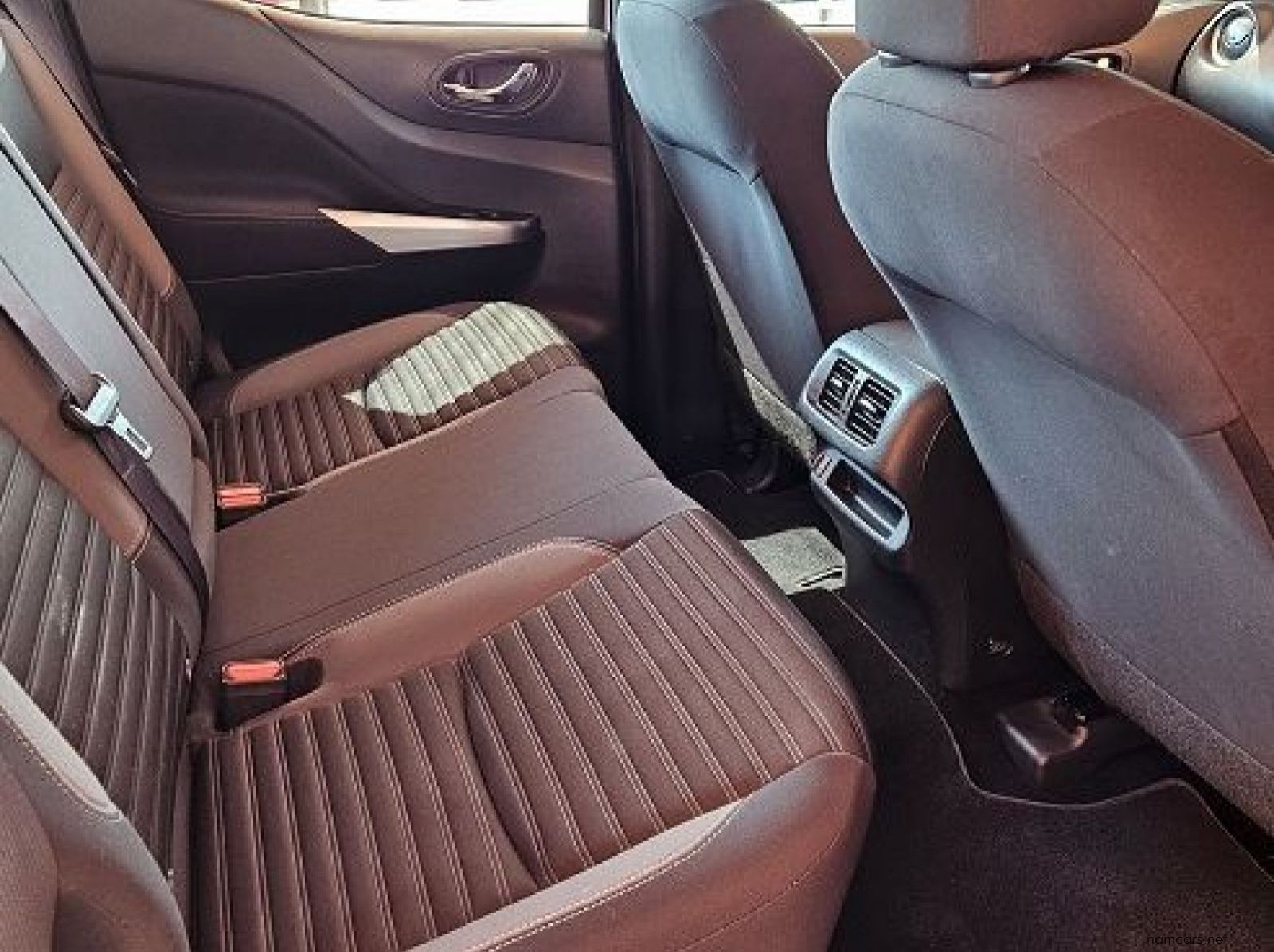 2023 Nissan Navara DDTi LE Plus pictures