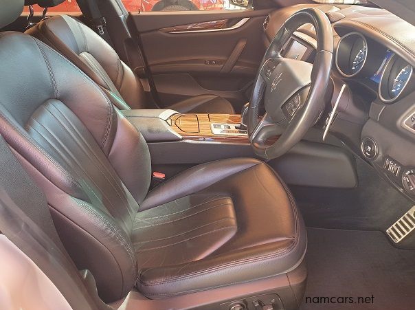 2016 Maserati Ghibli S 3.0 V6 TwinTurbo pictures