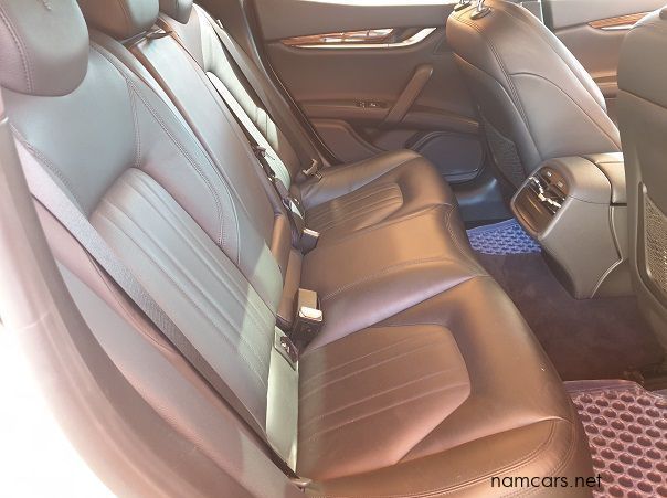 2016 Maserati Ghibli S 3.0 V6 TwinTurbo pictures